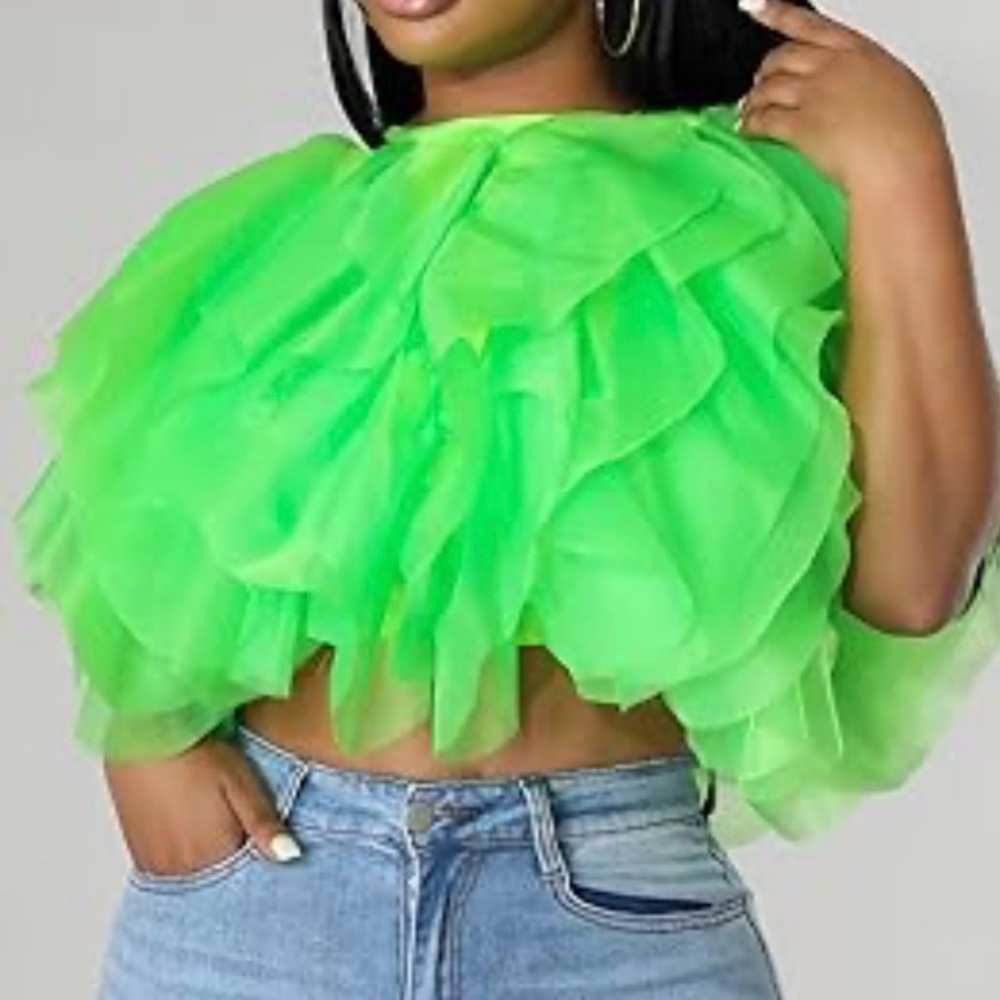 Green Ruffle Me Top - Picture 2 of 7